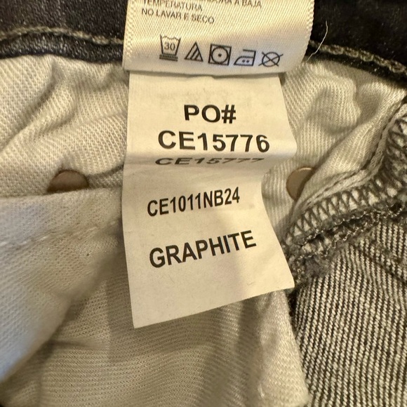 Current/Elliott EUC 26 The Boulevard Crop Bootcut Jean in “Graphite” - Picture 8 of 8